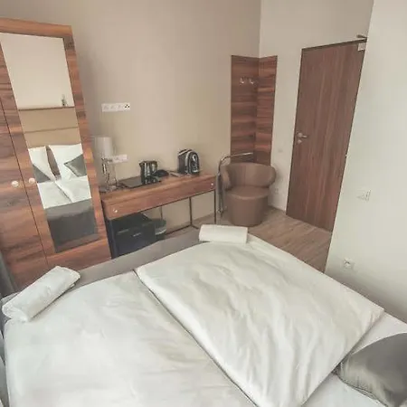 Apart-hotel Grodzka Royal 3*