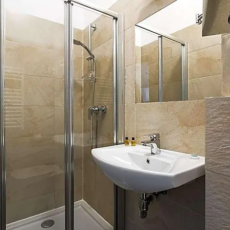 Grodzka Royal Apart-hotel 3*