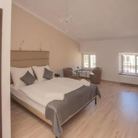 Grodzka Royal 3*